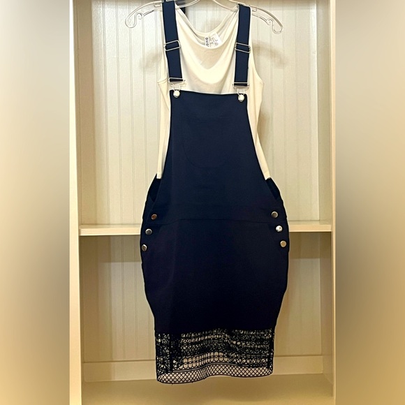 VENUS Navy Overall Dress w. elegant lace trim at the bottom hem | M - Picture 3 of 10